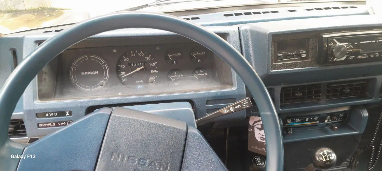 نیسان پاترول دو درب دنده‌ای - 1997