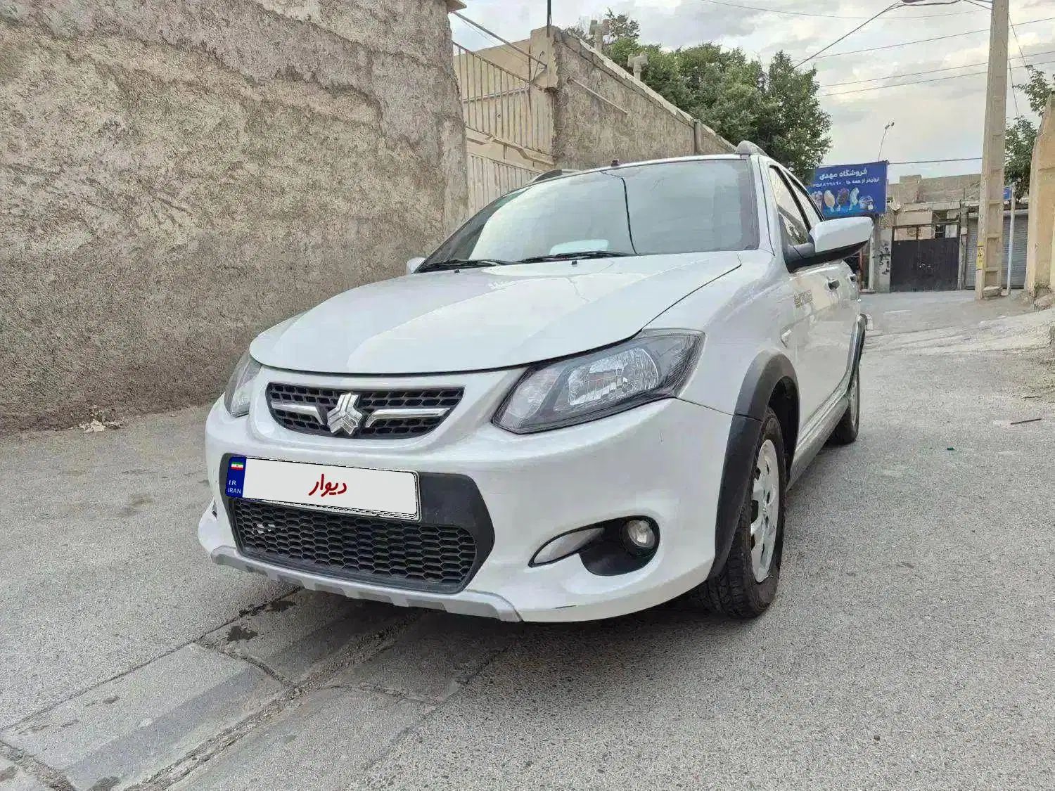 خودرو کوییک، معمولی آگهی ann_20405383