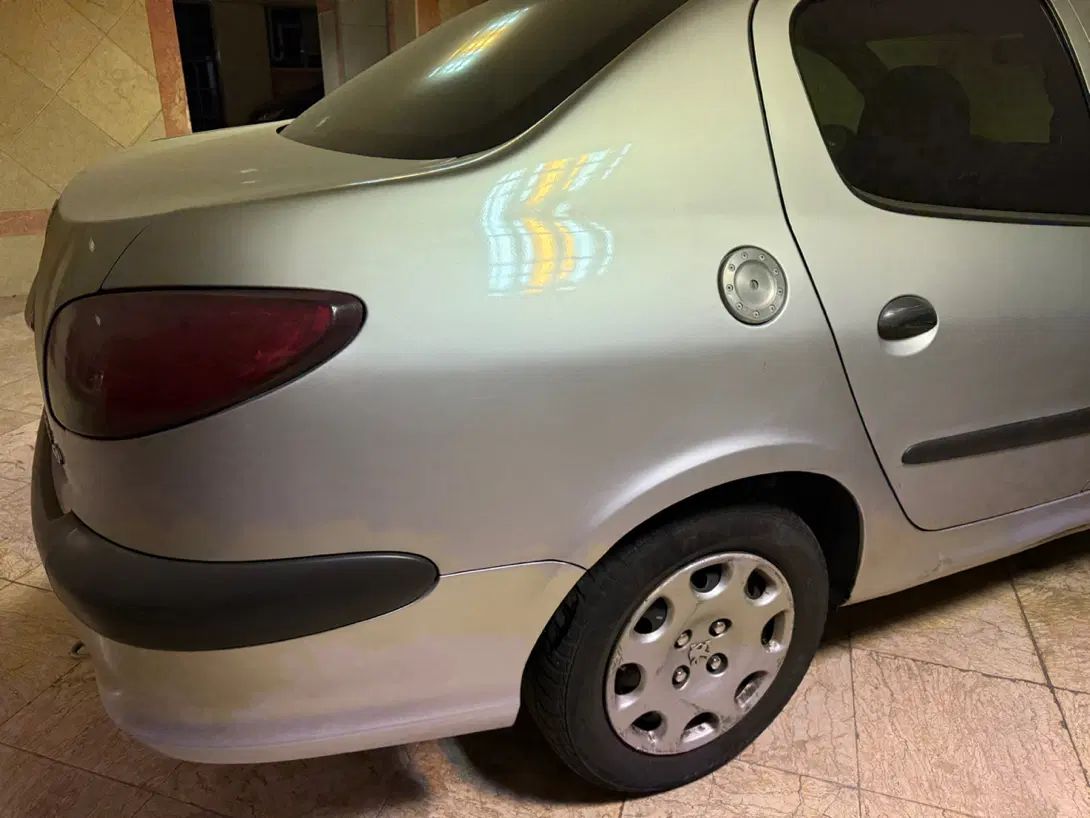 پژو ۲۰۶ صندوق دار v8 - 1386