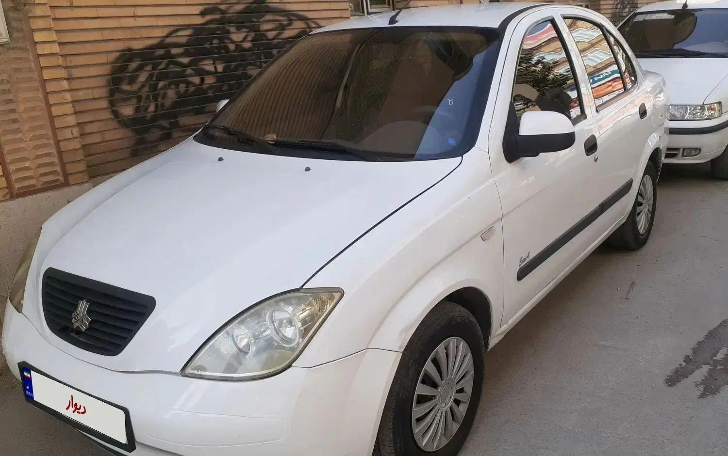 تیبا صندوق دار SX - 1393