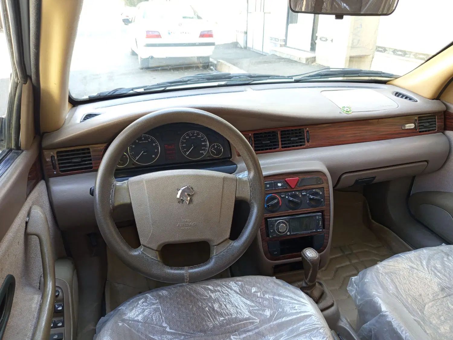 سمند LX XU7 - 1395