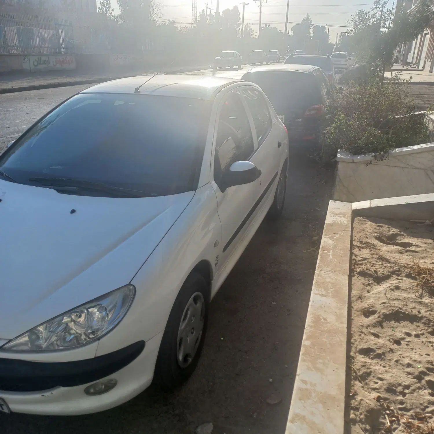 پژو 206 تیپ 2 - 1396