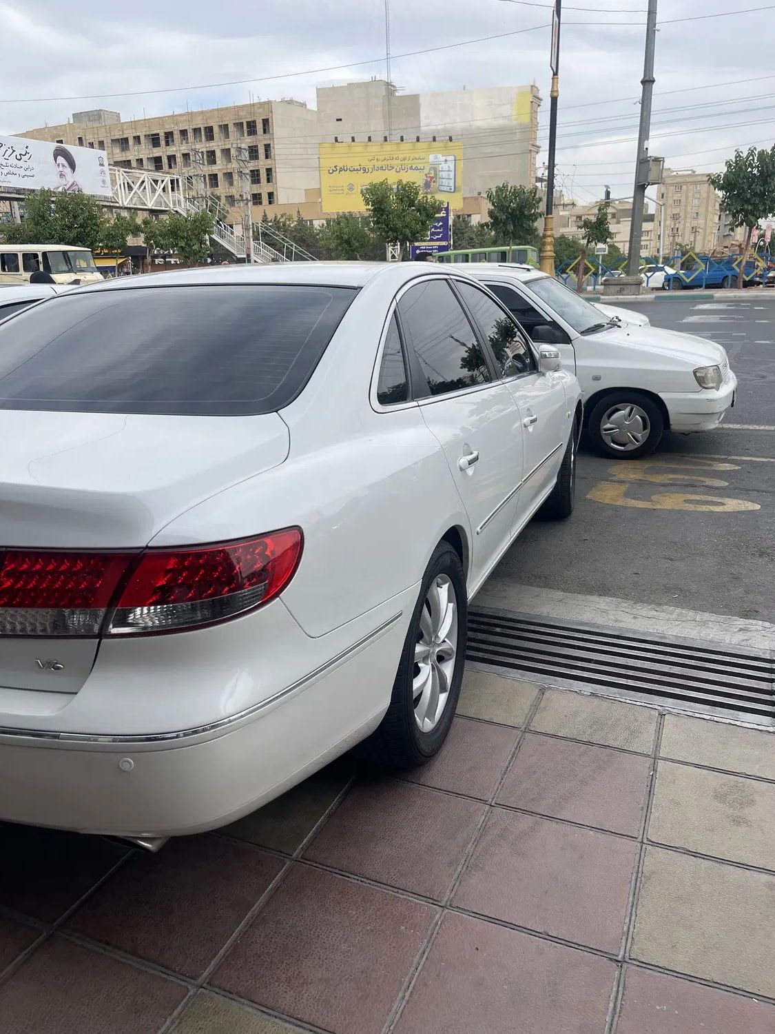 هیوندای آزرا (گرنجور) 3300cc - 2008