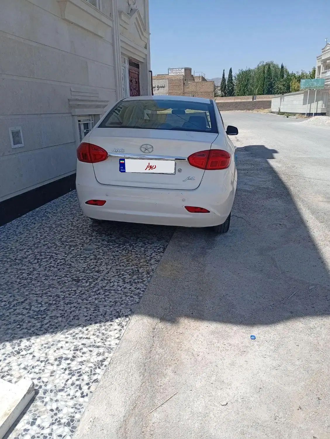 جک J4 اتوماتیک آپشنال - 1402