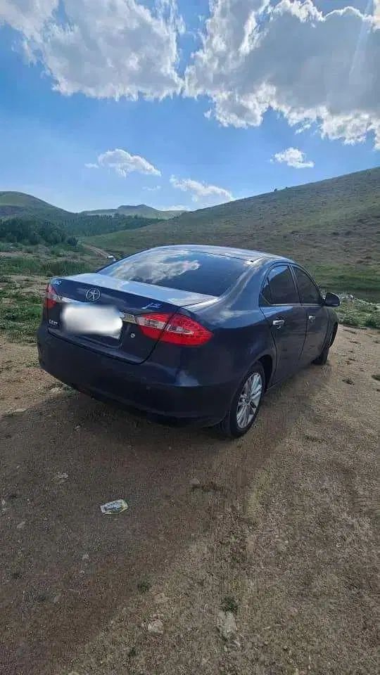 جک J5 اتوماتیک - 1393