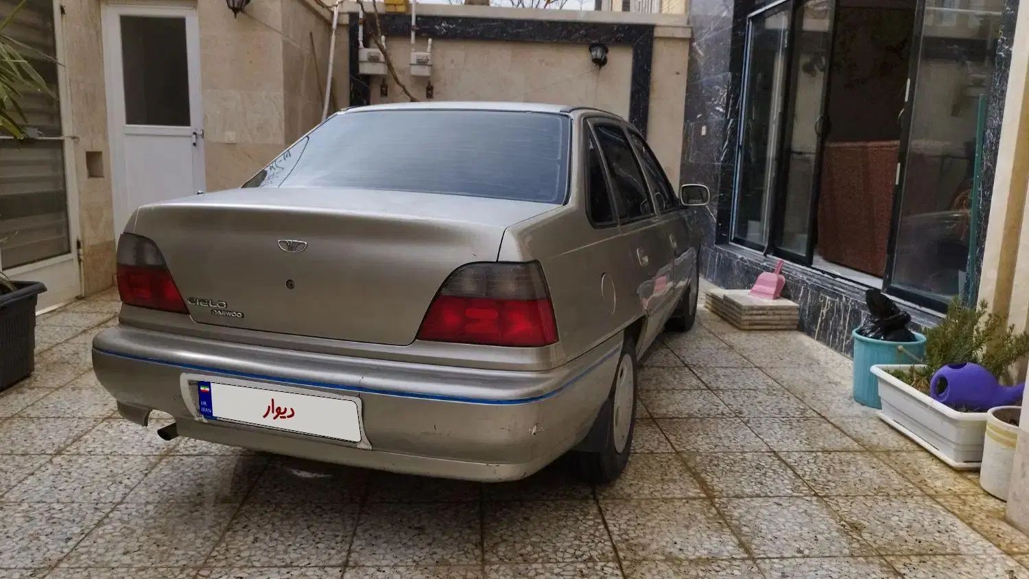 دوو سیلو سدان - 1382