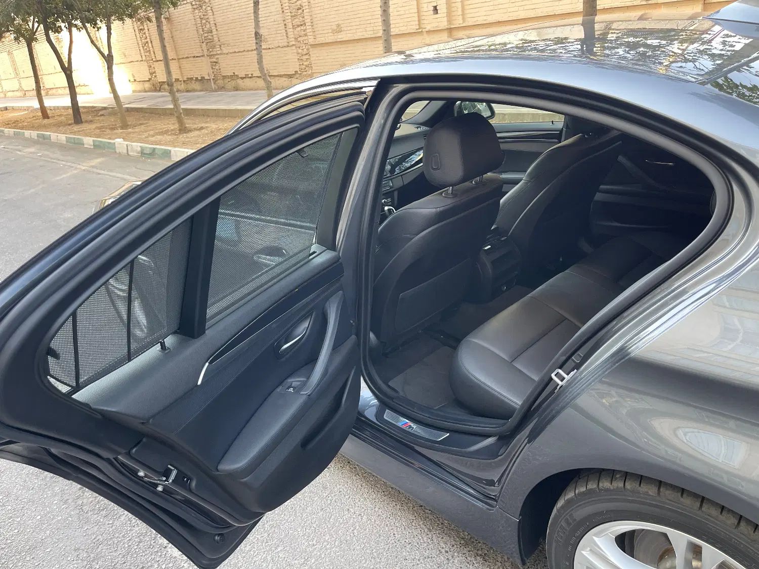 ب ام و سری 5 520i - 2016
