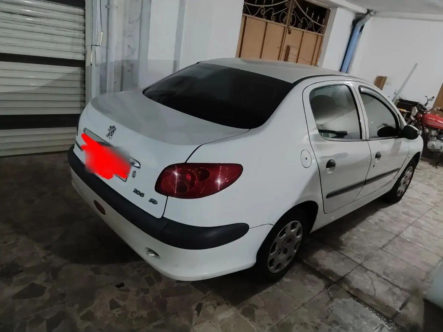 پژو ۲۰۶ صندوق دار v8 - 1395