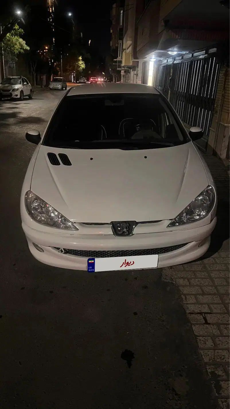 پژو ۲۰۶ صندوق دار v8 - 1390