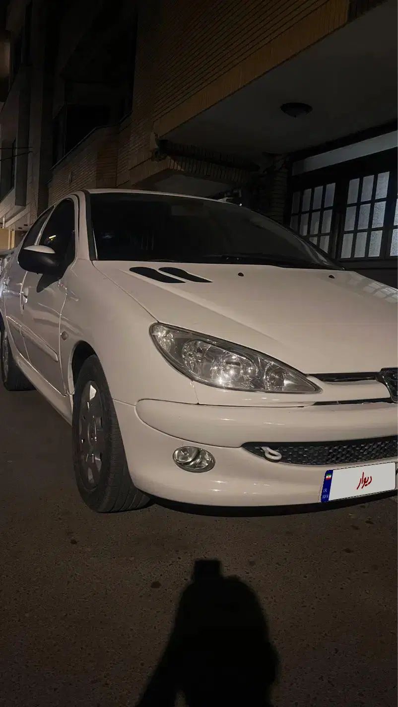 پژو ۲۰۶ صندوق دار v8 - 1390