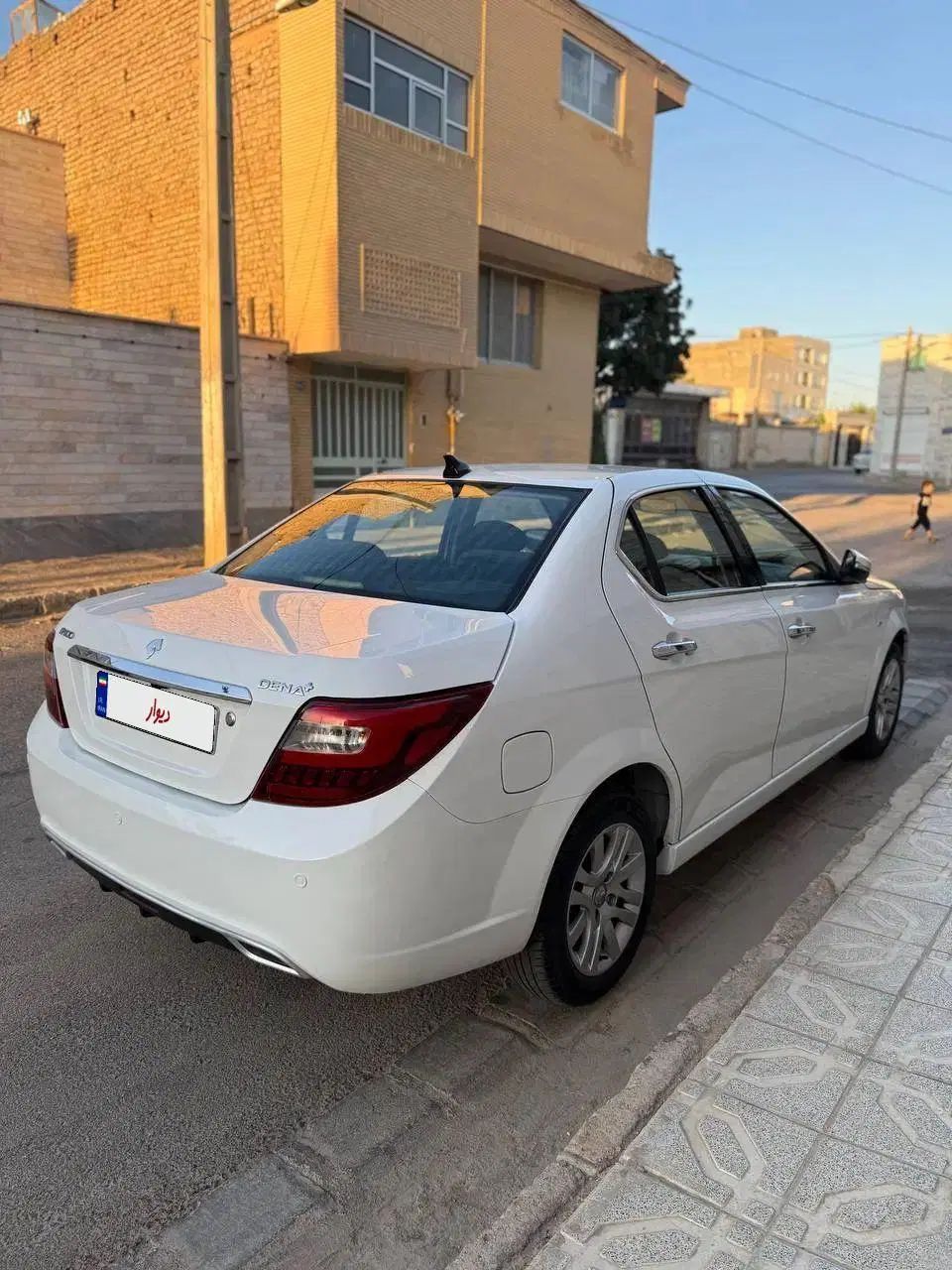 دنا پلاس تیپ ۲ سانروف ۴ ایربگ - 1399
