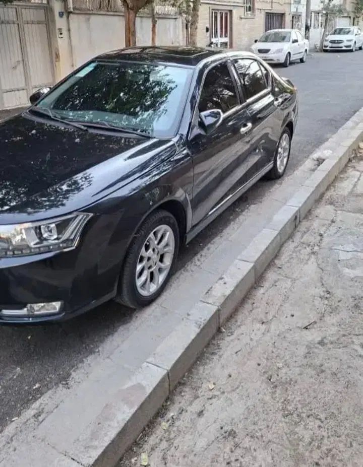 دنا پلاس توربو 6 دنده - 1402