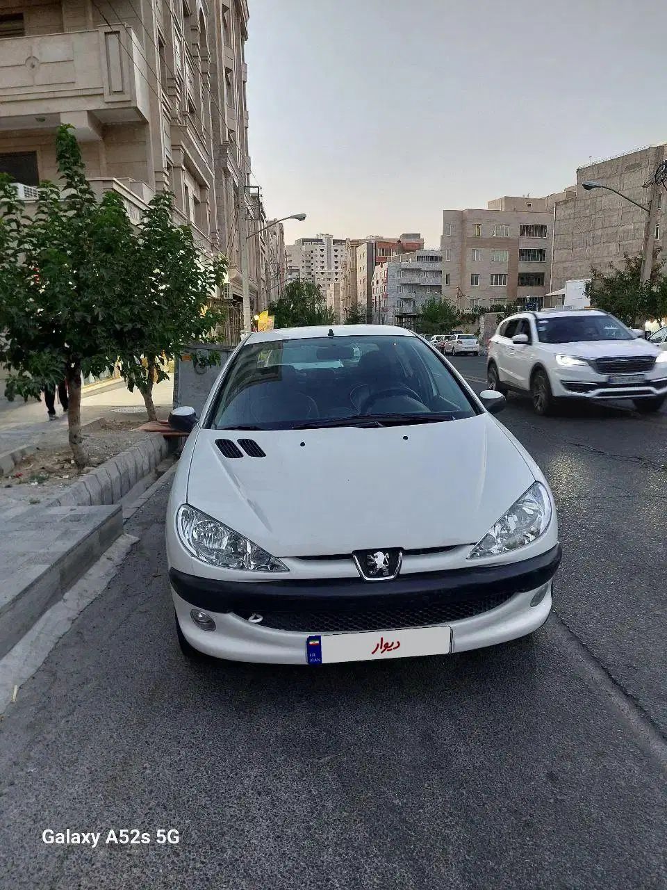 پژو ۲۰۶ صندوق دار v8 - 1389