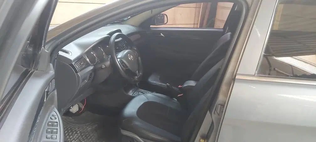 دانگ فنگ H30 کراس اتوماتیک - 1396