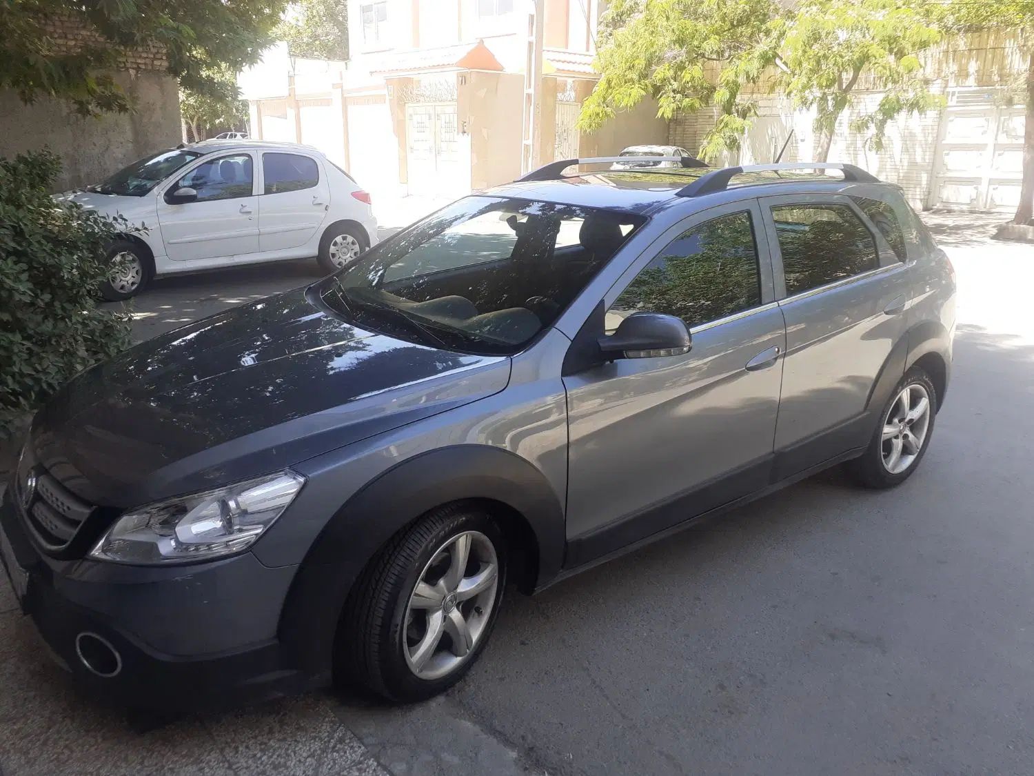 خودرو دانگ فنگ، H30 کراس آگهی ann_20406521