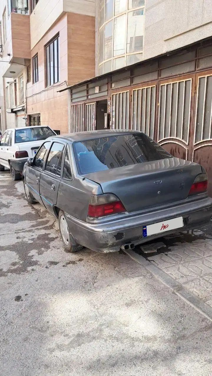دوو سیلو سدان - 1377