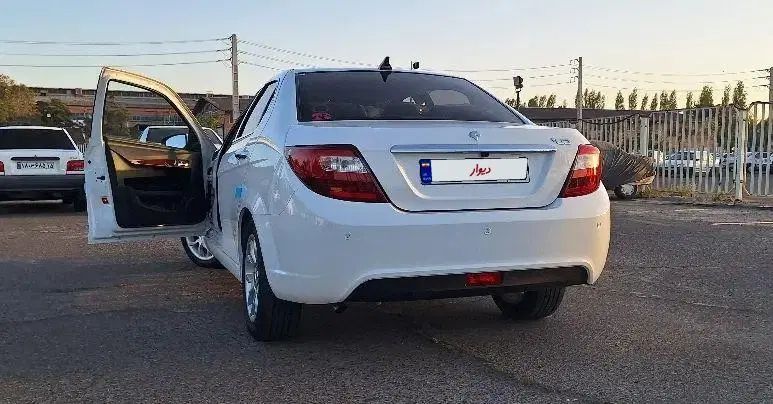 دنا پلاس توربو اتوماتیک - 1403