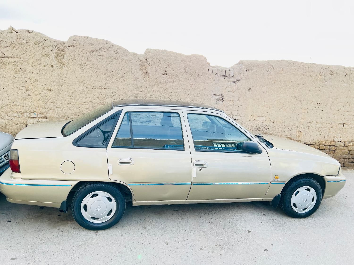 خودرو دوو، سیلو آگهی ann_20406894
