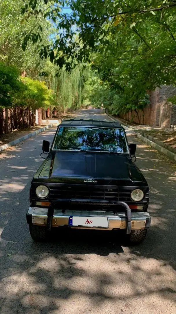 نیسان پاترول دو درب دنده‌ای - 2001