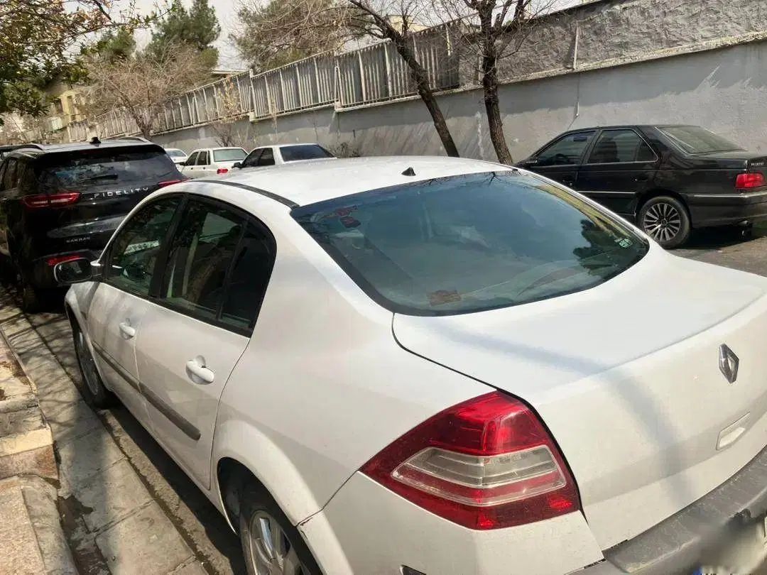 رنو مگان پارس خودرو 2000 - 1391