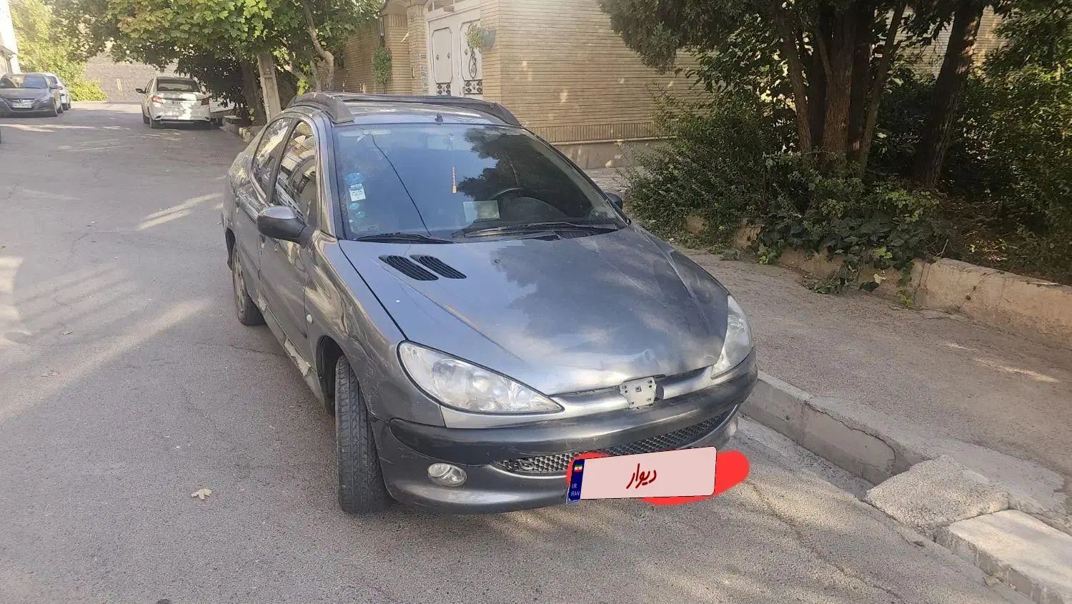 پژو ۲۰۶ صندوق دار v8 - 1390