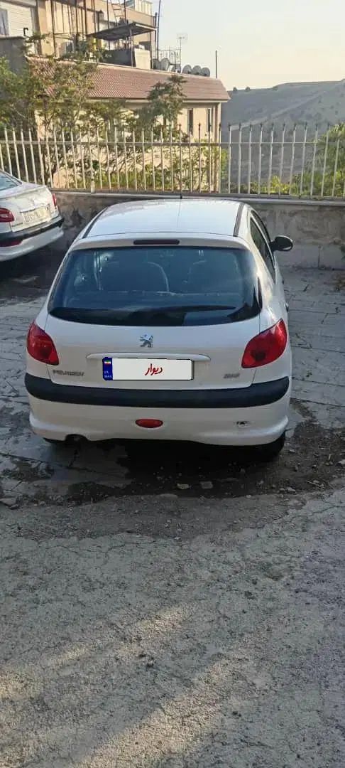 پژو 206 تیپ 2 - 1395