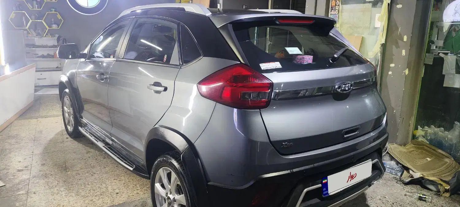 ام وی ام X22 دنده ای اسپرت لاکچری - 1400