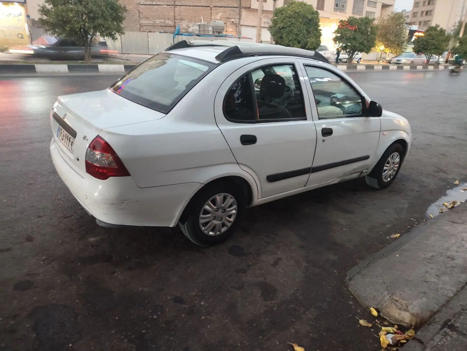 تیبا صندوق دار SX - 1393