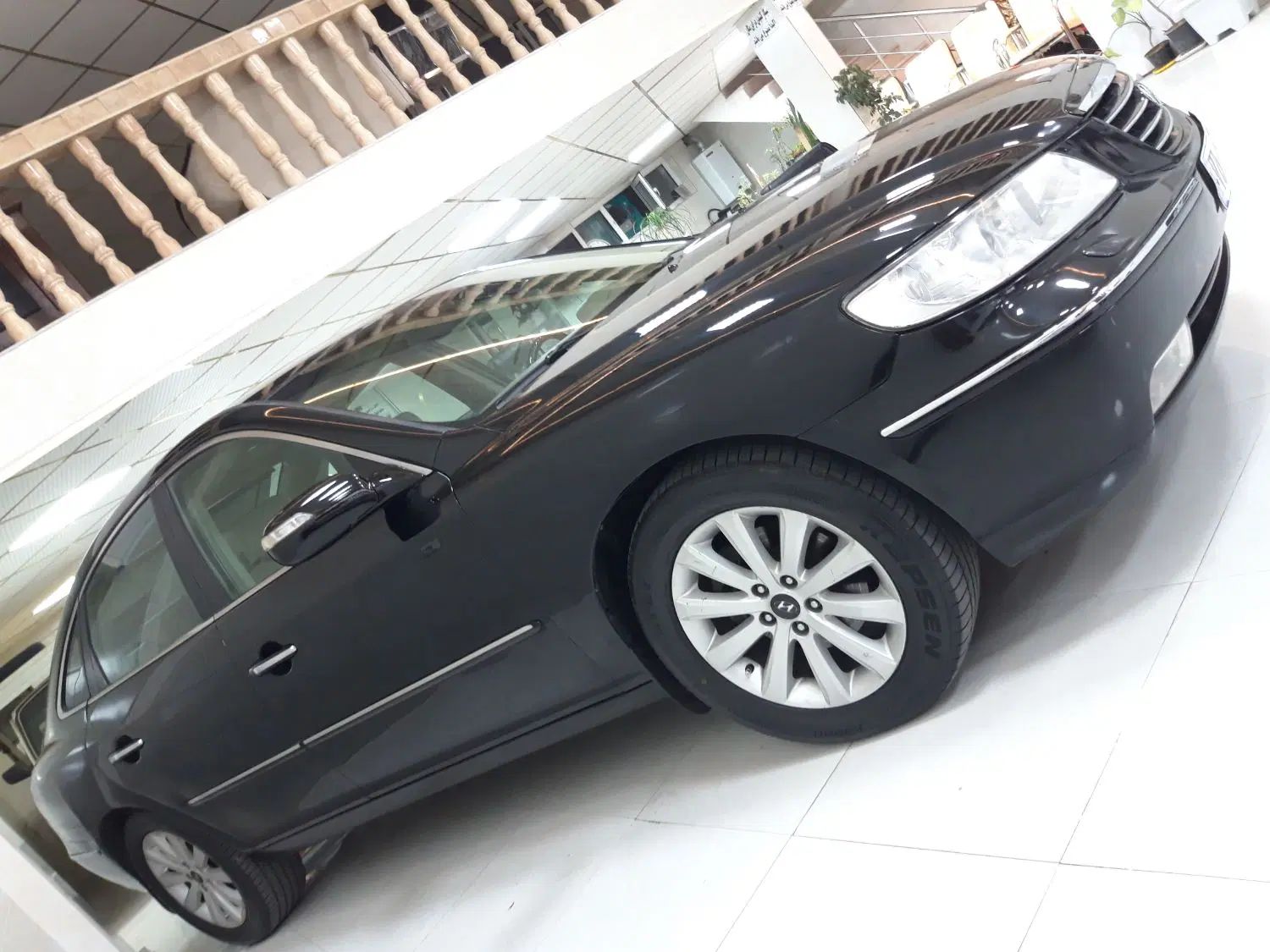 هیوندای آزرا (گرنجور) 3300cc - 2010