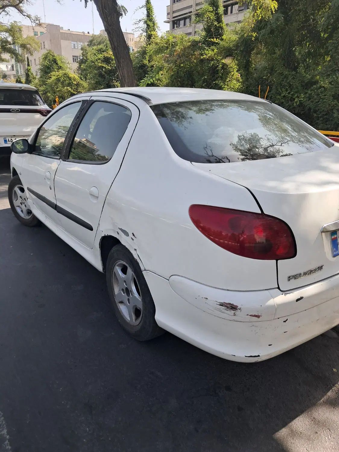 پژو ۲۰۶ صندوق دار v8 - 1388