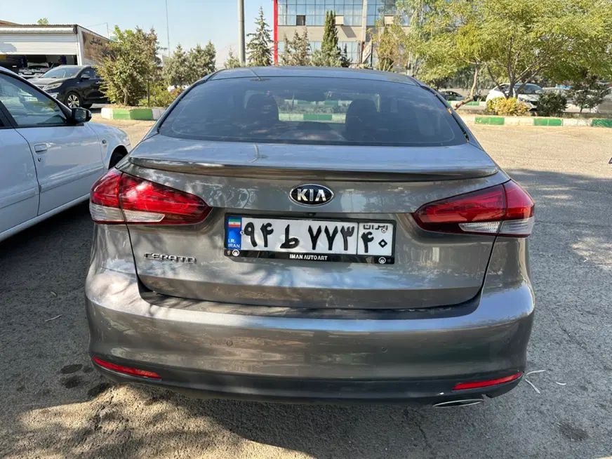 کیا سراتو 2.0 لیتر اتوماتیک GT لاین - 2018