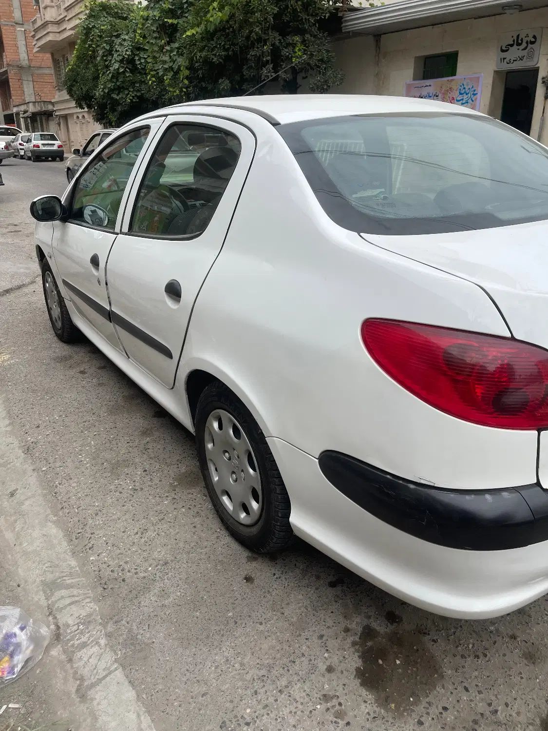 پژو ۲۰۶ صندوق دار v8 - 1394