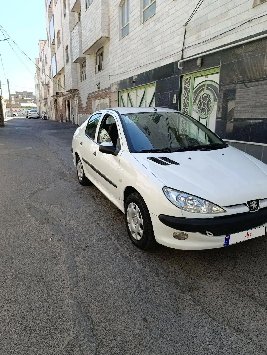 پژو ۲۰۶ صندوق دار v8 - 1394