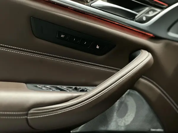 ب ام و سری 5 530i - 2018