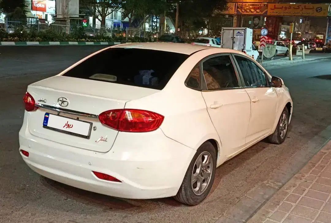 جک J4 اتوماتیک ساده - 1401