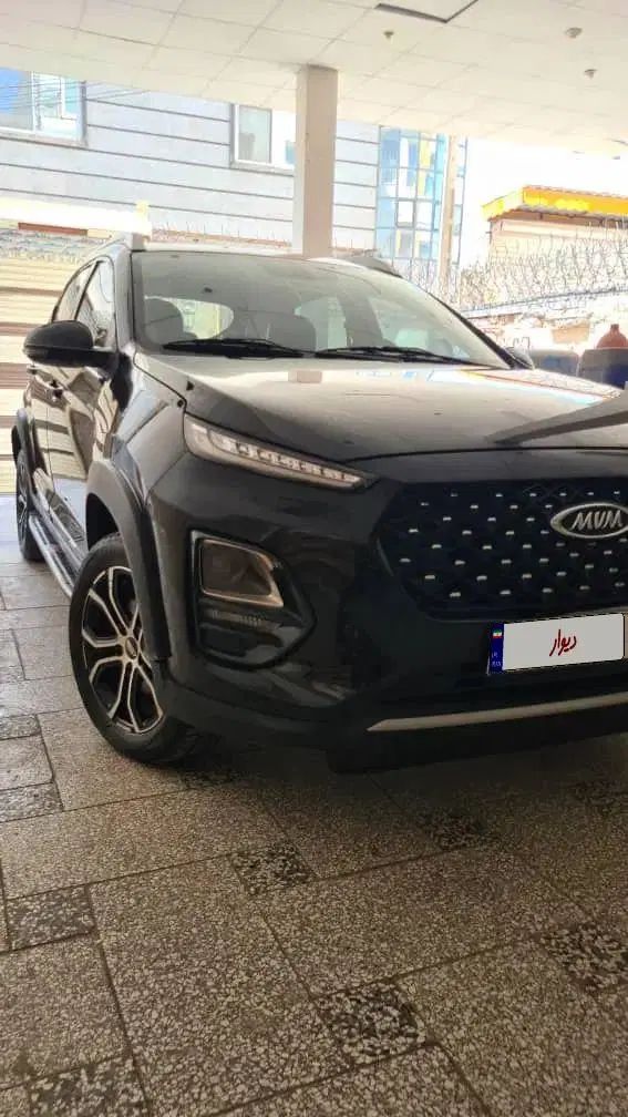ام وی ام X22 پرو دنده‌ای - 1402