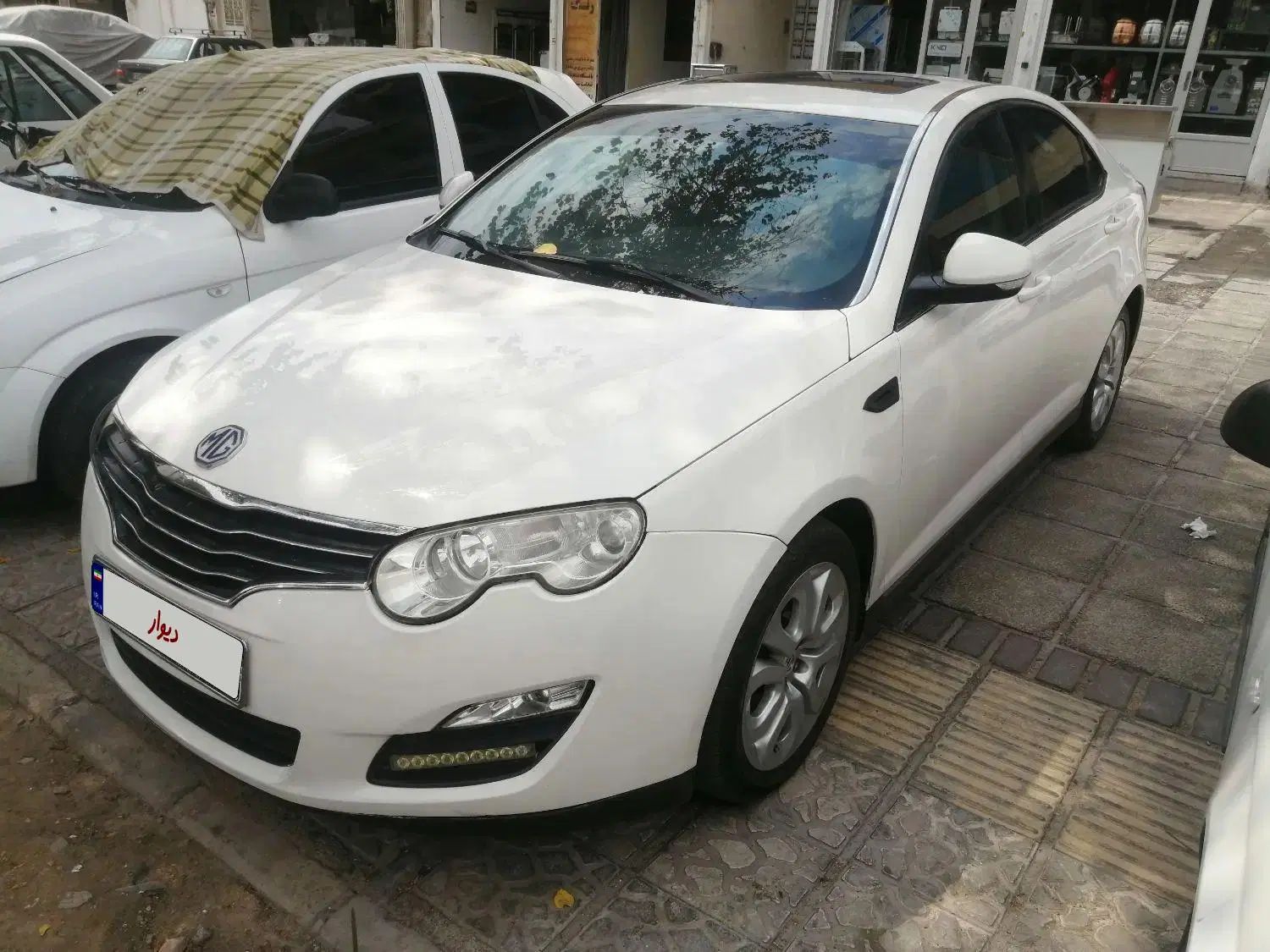 ام جی 550 اتوماتیک - 2012