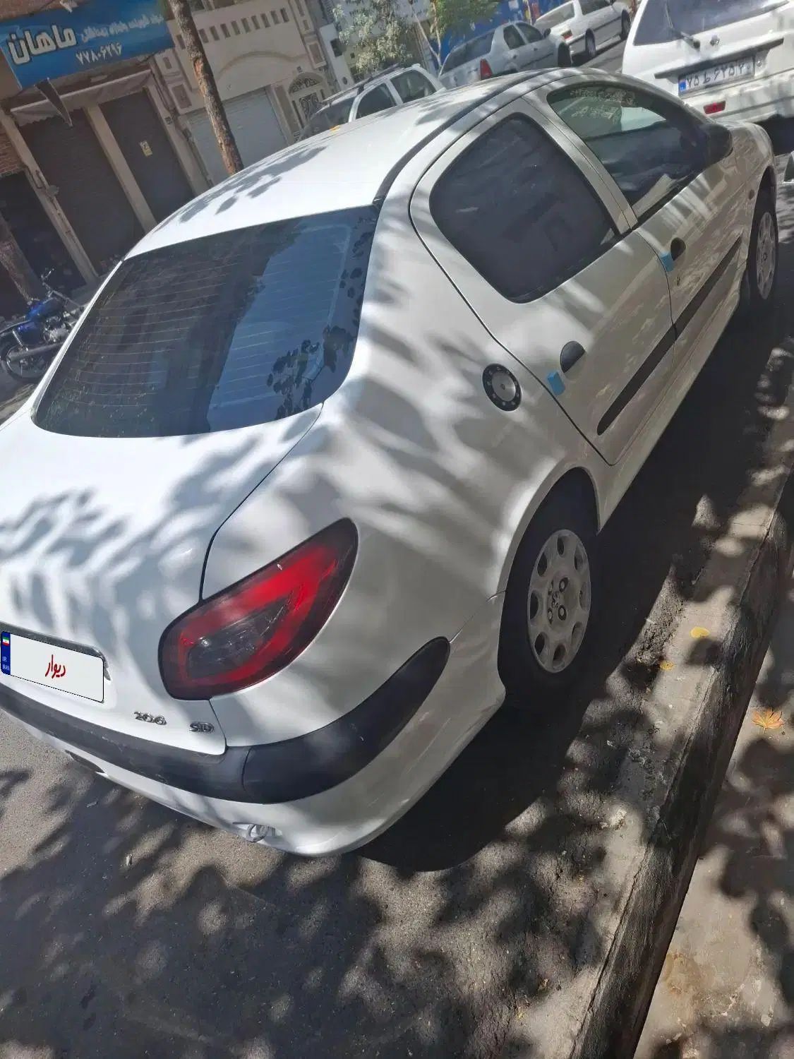 پژو ۲۰۶ صندوق دار v8 - 1399
