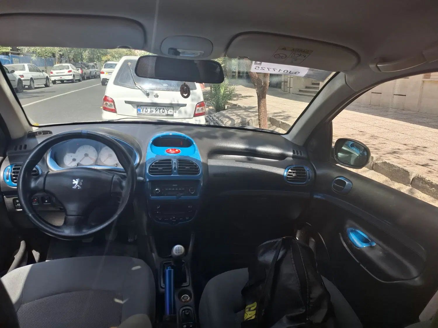 پژو ۲۰۶ صندوق دار v8 - 1399