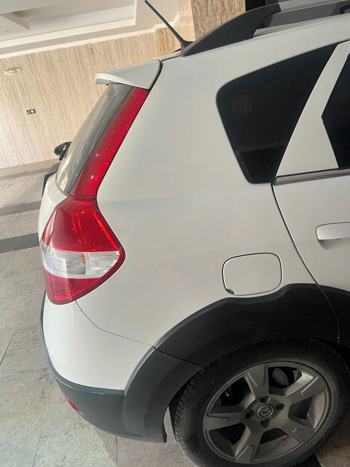 دانگ فنگ H30 کراس اتوماتیک - 1396