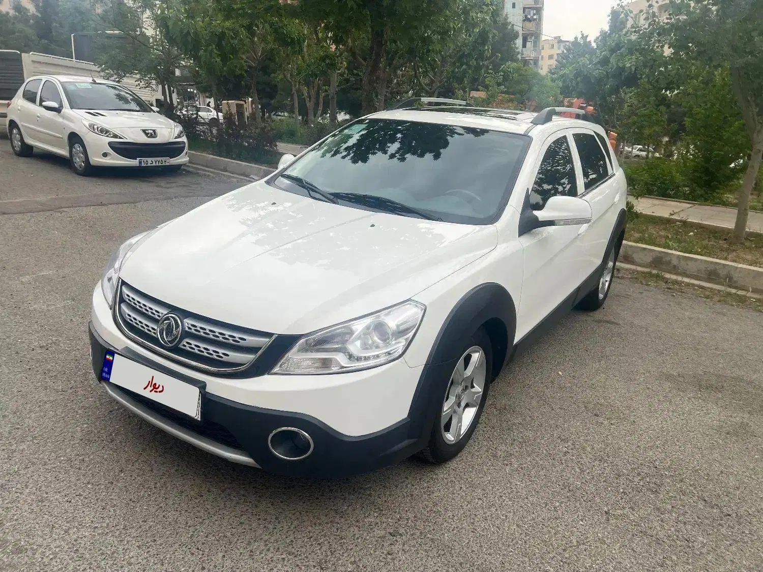 دانگ فنگ H30 کراس اتوماتیک - 1396