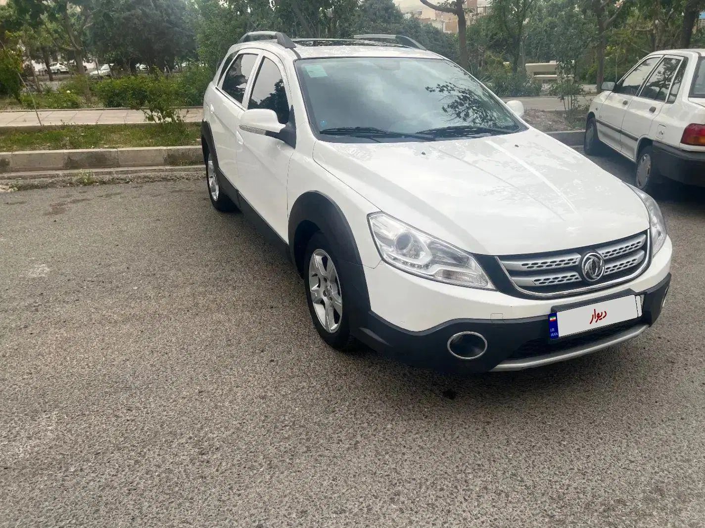 خودرو دانگ فنگ، H30 کراس آگهی ann_20410218