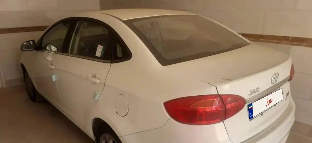 جک J4 اتوماتیک آپشنال - 1402