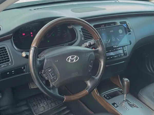 هیوندای آزرا (گرنجور) 3300cc - 2011