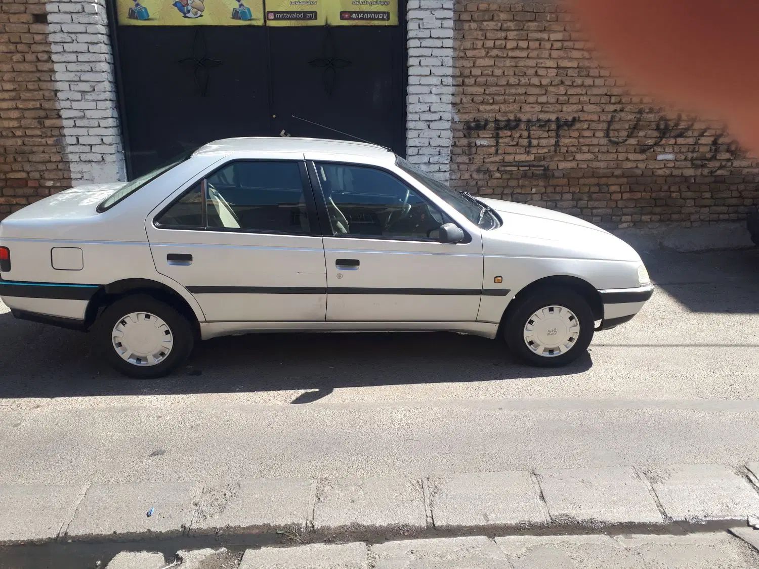 پژو 405 GLX - دوگانه سوز - 1389