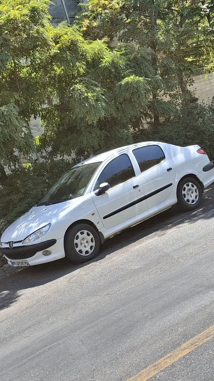 پژو ۲۰۶ صندوق دار v8 - 1395