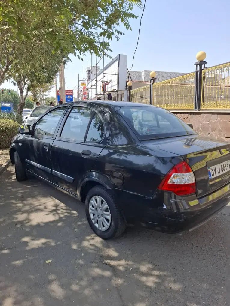 تیبا صندوق دار SX - 1393
