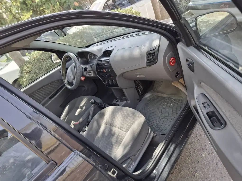 تیبا صندوق دار SX - 1393