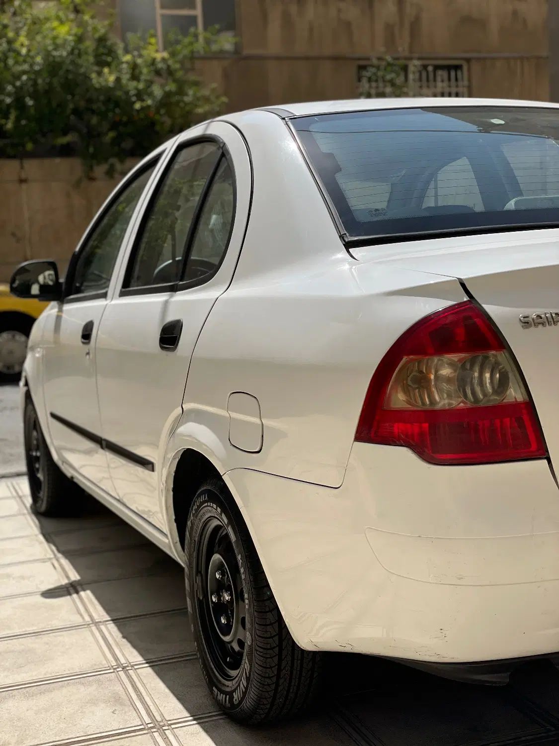 تیبا صندوق دار SX - 1396