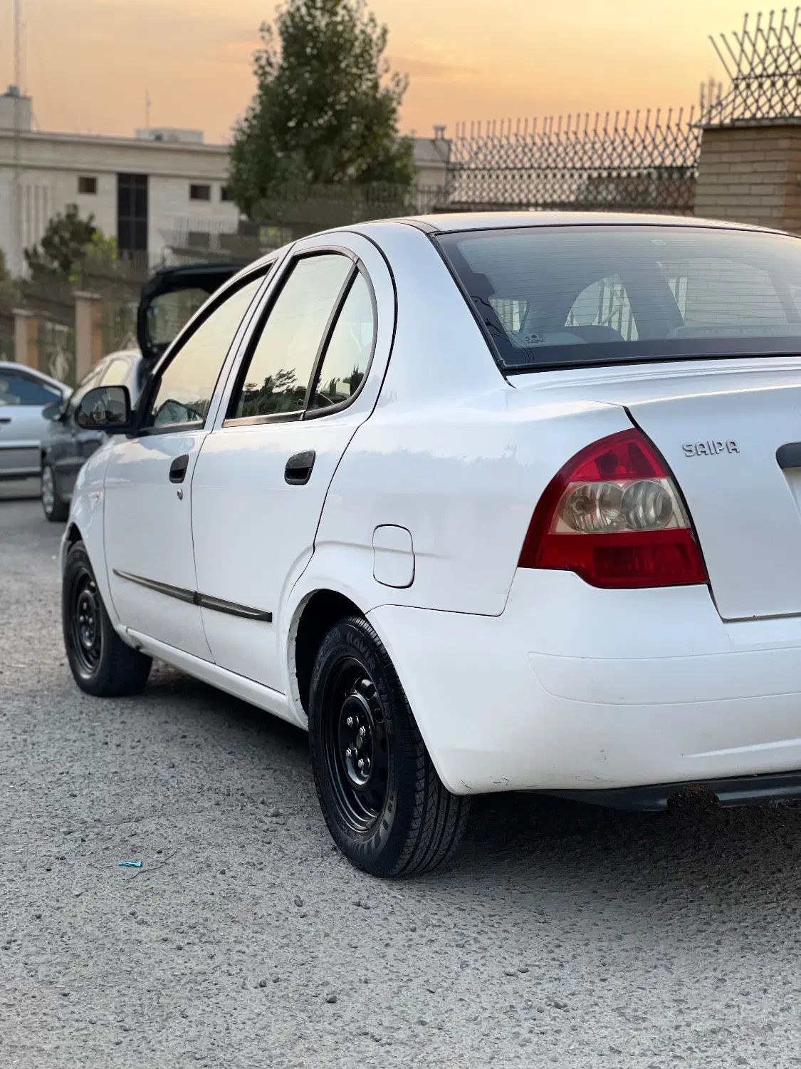 تیبا صندوق دار SX - 1396